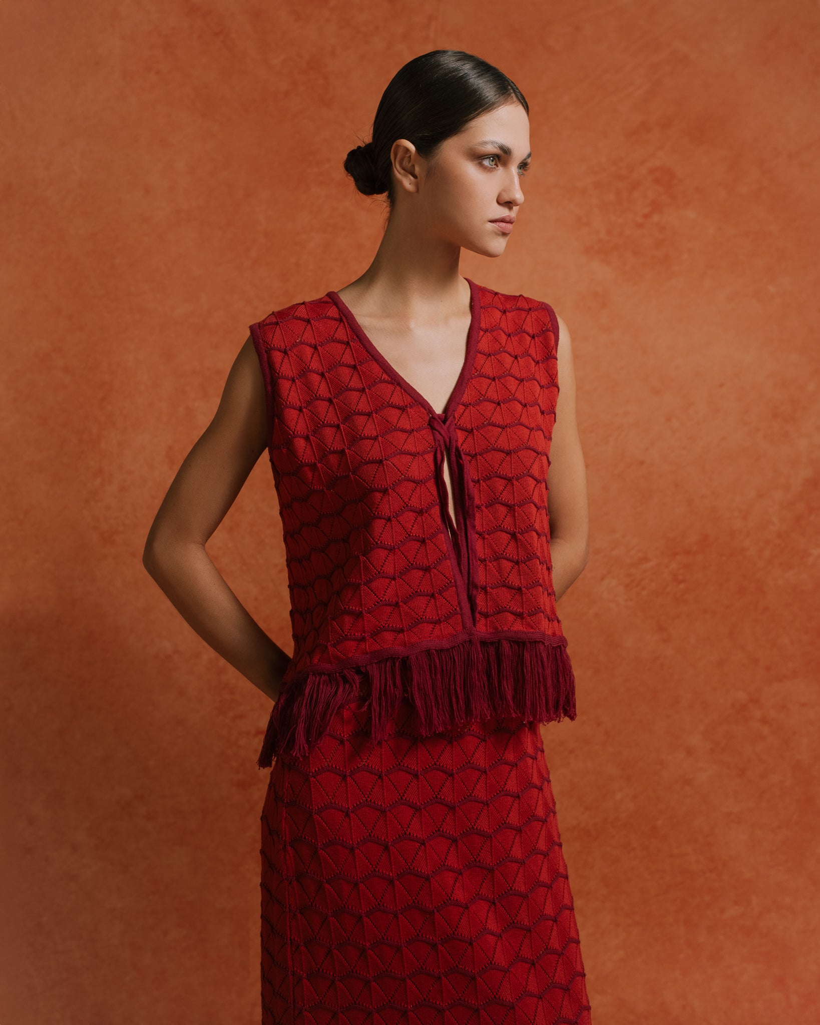 CAMARIA GARNET SET